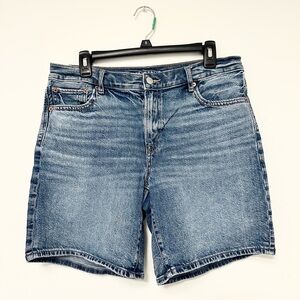 AE American Eagle Outfitters Blue Denim Perfect Bermuda Shorts Women's size 6